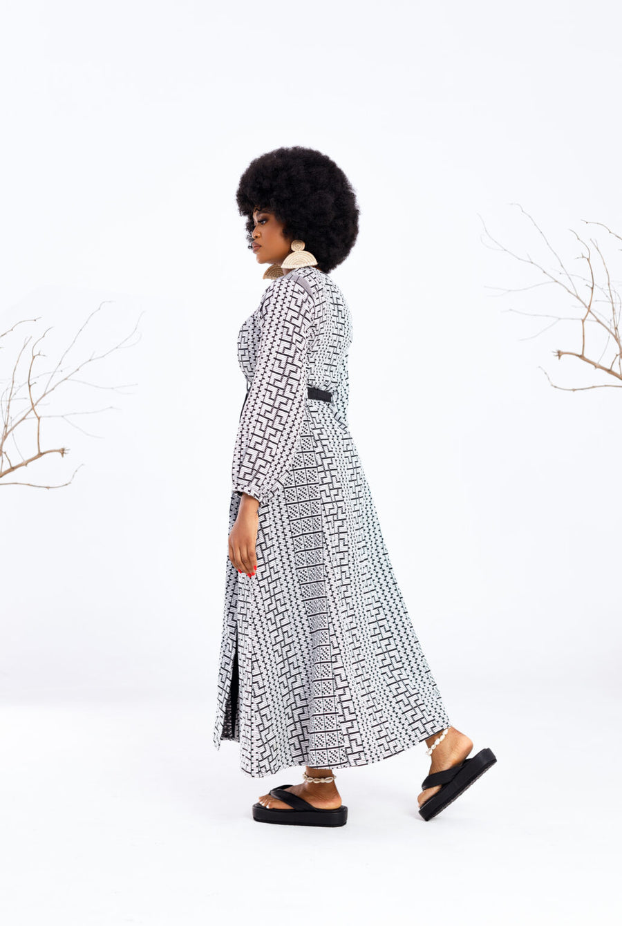 Atuche Obi shirt dress with three front slits and buttons