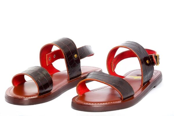 Tongu Sandal in Unique Designs