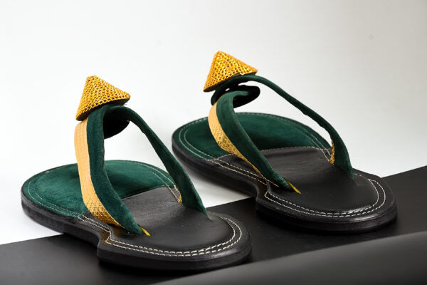 The Akan gold ornament Slippers in Latest Fashion