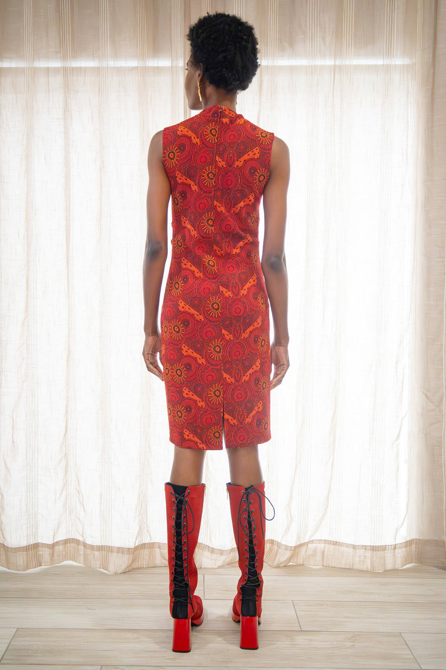 Kahindo Sao Tome Dress with sleeveless and mock neck