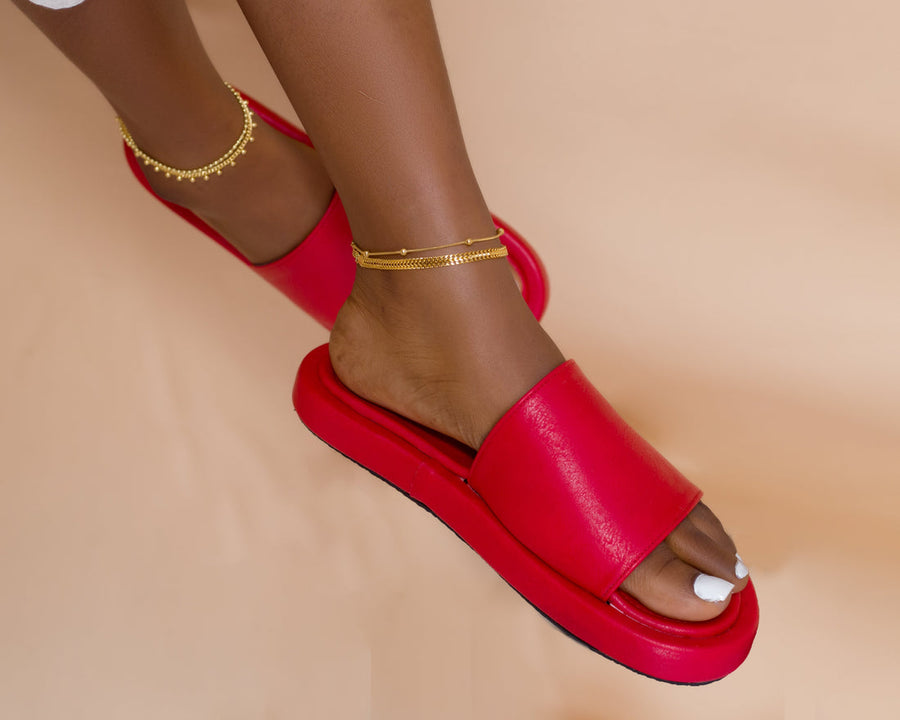 N.N.O Dinma Platform slippers With a 1-inch platform height