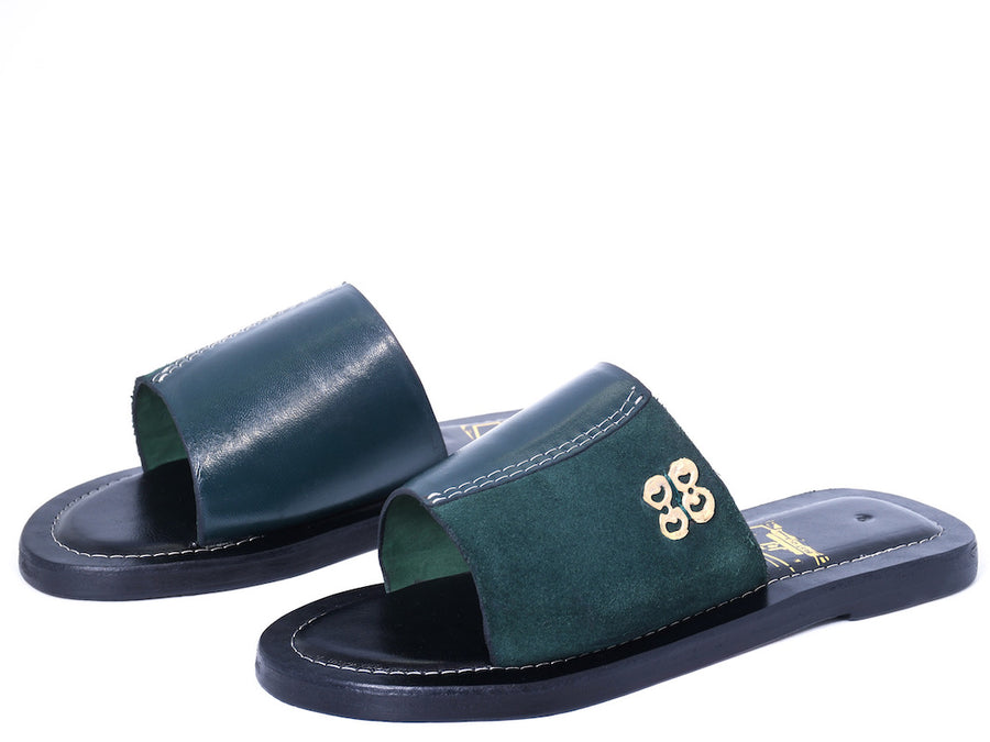 Krobo Royal Slippers in modern style