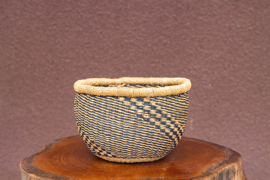 Small Handcrafted round Volta Storage Basket