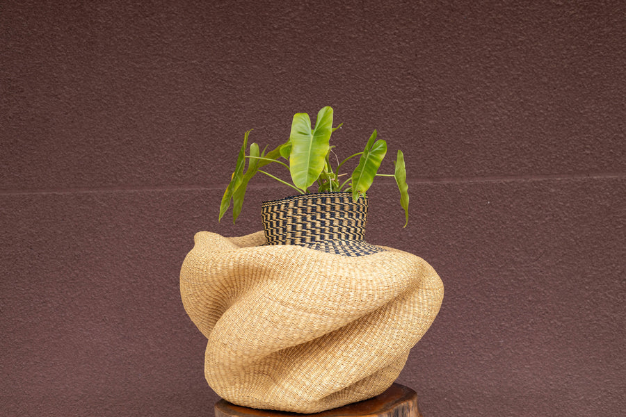 Wavy Flower Bassa Bolga planter basket