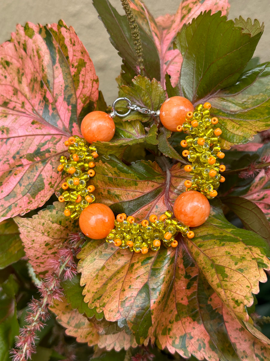 Renikeji Yuyu Bracelet with acrylic seed beads