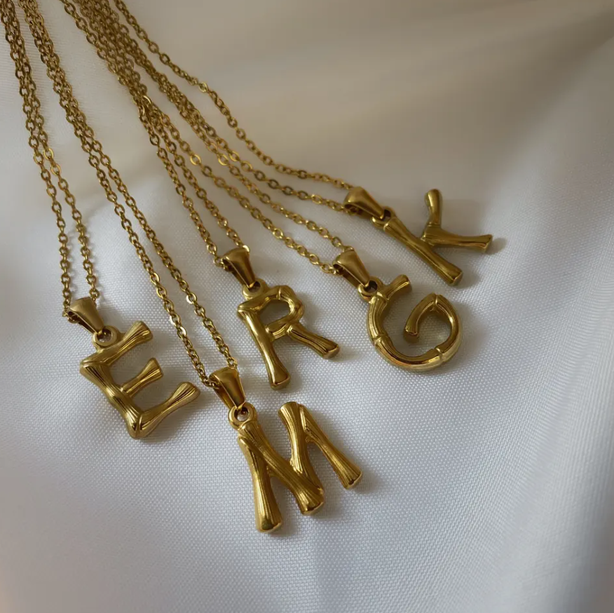 Abidi to Wuwo Letter Necklace