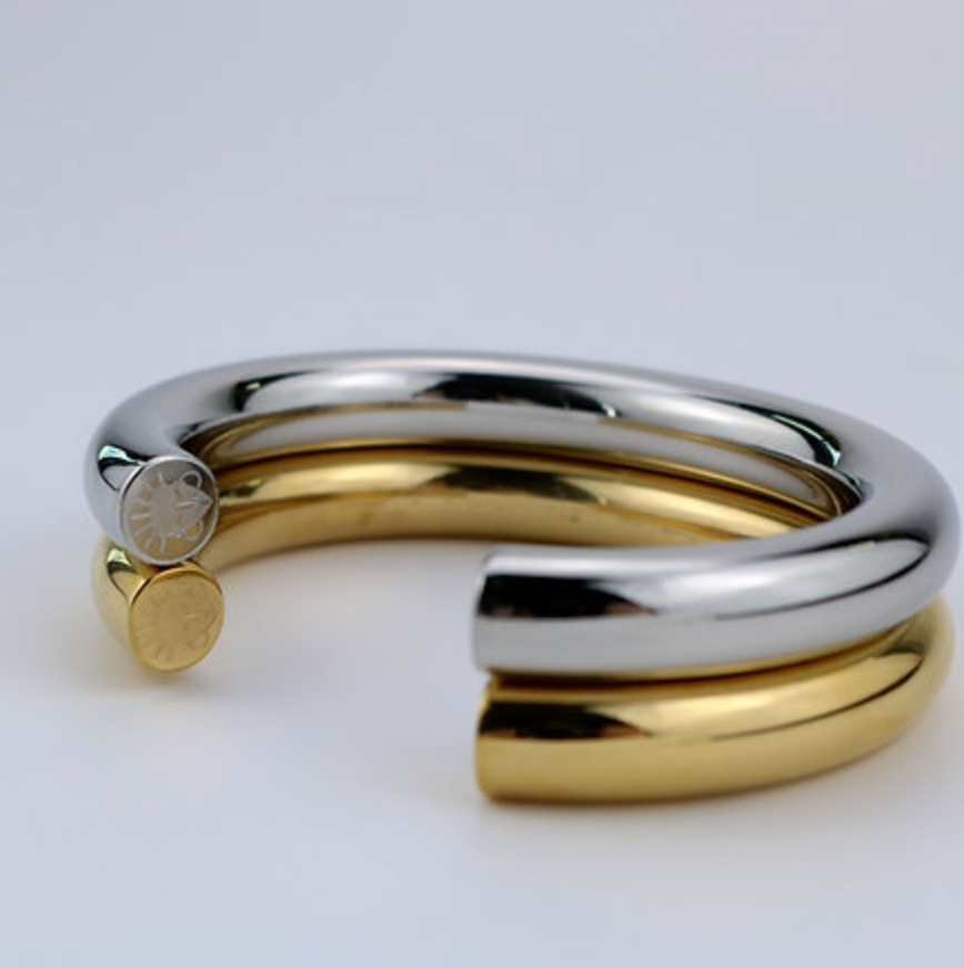 Adétútù Bangle