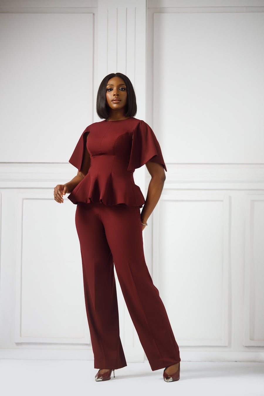 Erilyn Elizabeth set with  a flare-cut top and straight-leg trousers with a side zip